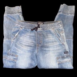 Boys Levi’s jean cargo joggers